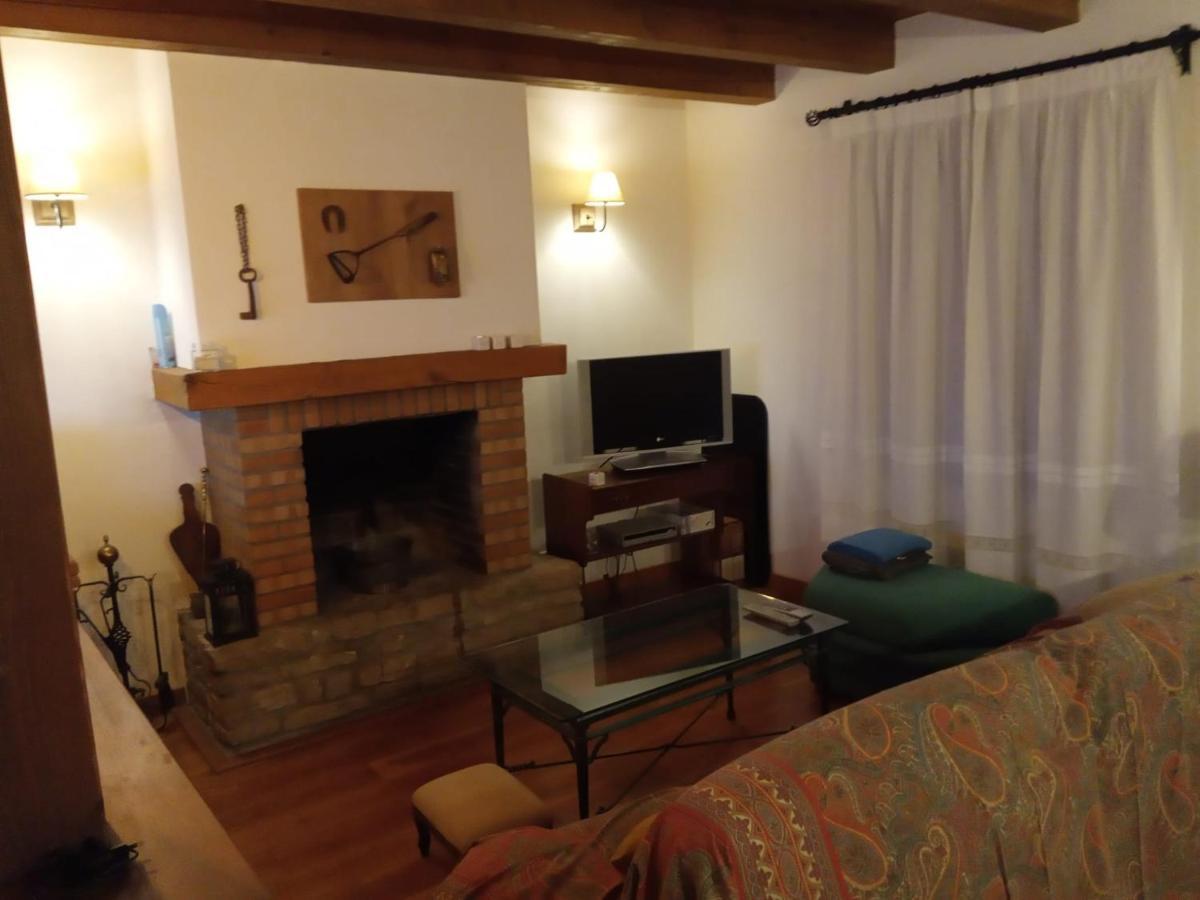 Roda de Isábena Apartamento Exclusivo En El Pueblo Mas Bonito Duplex 아파트 외부 사진